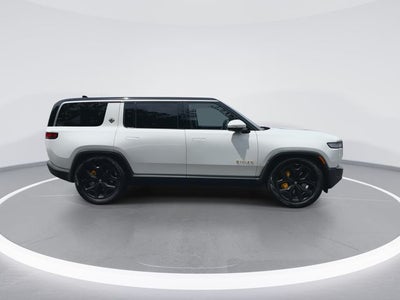 2024 Rivian R1S Adventure