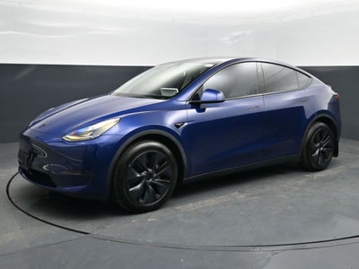 2024 Tesla Model Y Standard Range