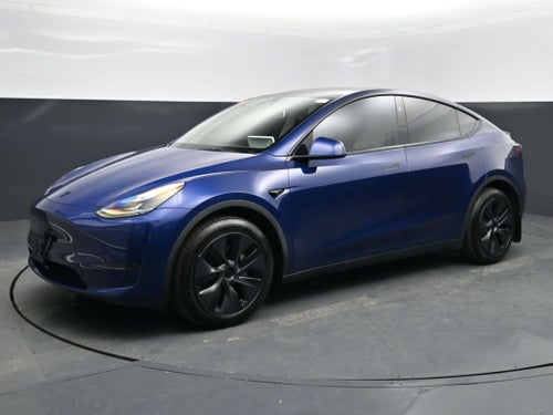 2024 Tesla Model Y Standard Range