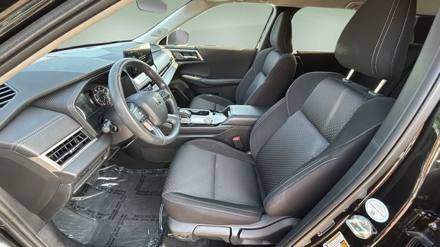 2025 Mitsubishi Outlander ES