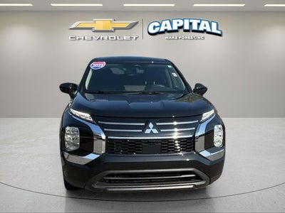 2025 Mitsubishi Outlander ES