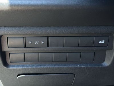 2024 Mitsubishi Outlander Base
