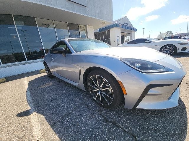 2024 Toyota GR86 Premium