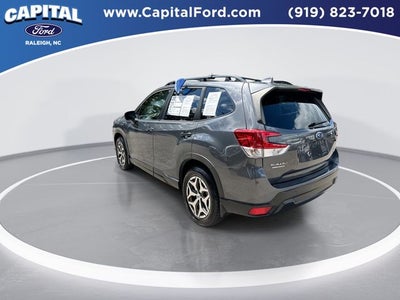 2023 Subaru Forester Premium