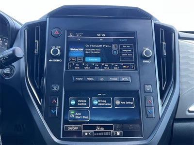 2025 Subaru Forester Base