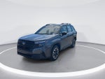 2025 Subaru Forester Base