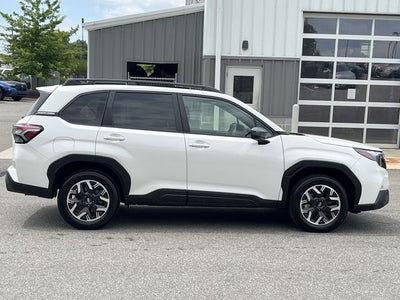 2025 Subaru Forester Premium