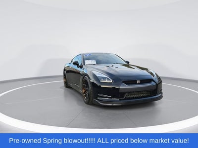 2011 Nissan GT-R Premium