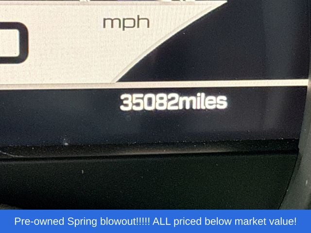 2011 Nissan GT-R Premium