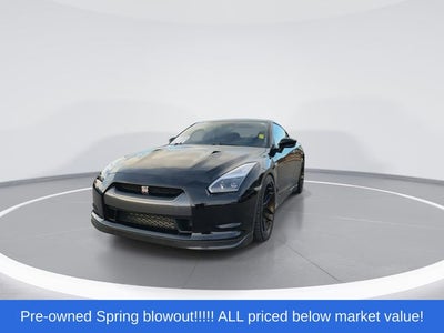 2011 Nissan GT-R Premium