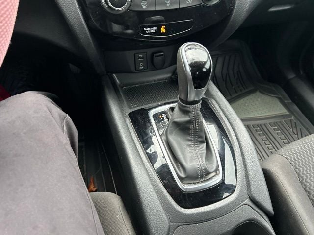 2017 Nissan Rogue Sport S