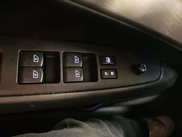 2012 INFINITI G37 X