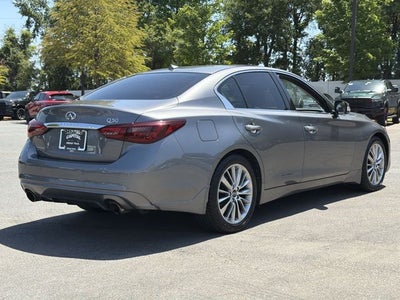 2023 INFINITI Q50 LUXE