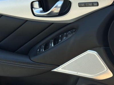 2023 INFINITI Q50 LUXE