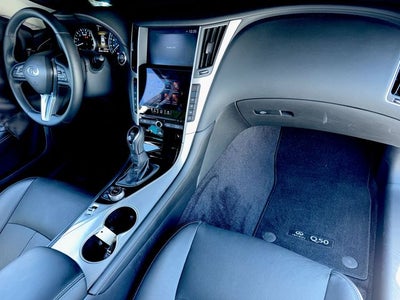 2023 INFINITI Q50 LUXE