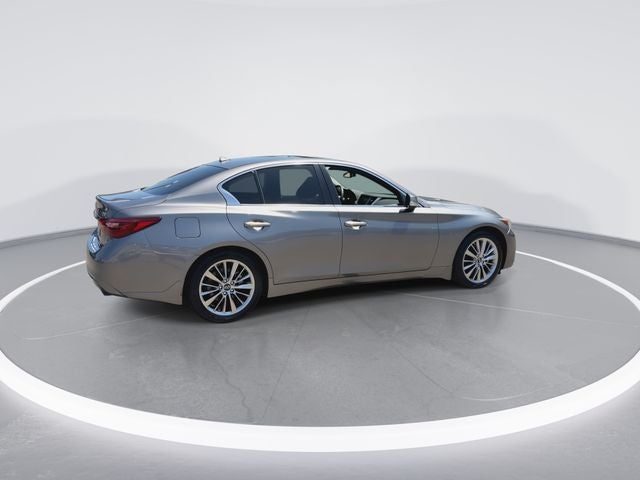 2023 INFINITI Q50 LUXE