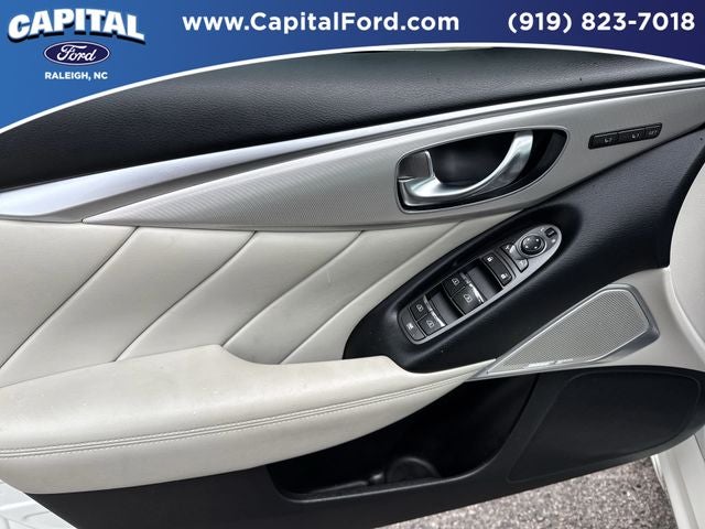 2023 INFINITI Q50 LUXE