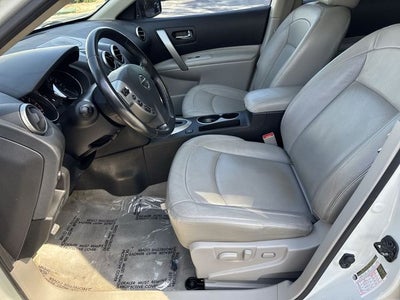 2011 Nissan Rogue SV