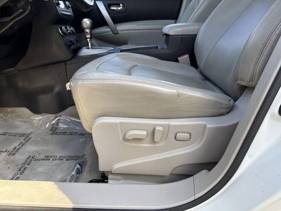 2011 Nissan Rogue SV
