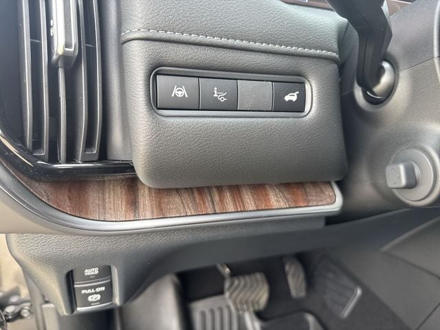2025 Nissan Armada SL