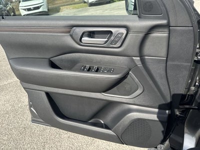 2025 Nissan Armada SL
