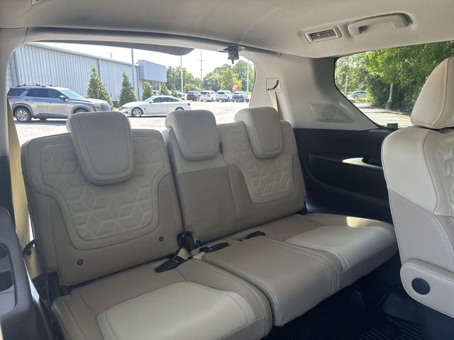 2025 Nissan Armada Platinum