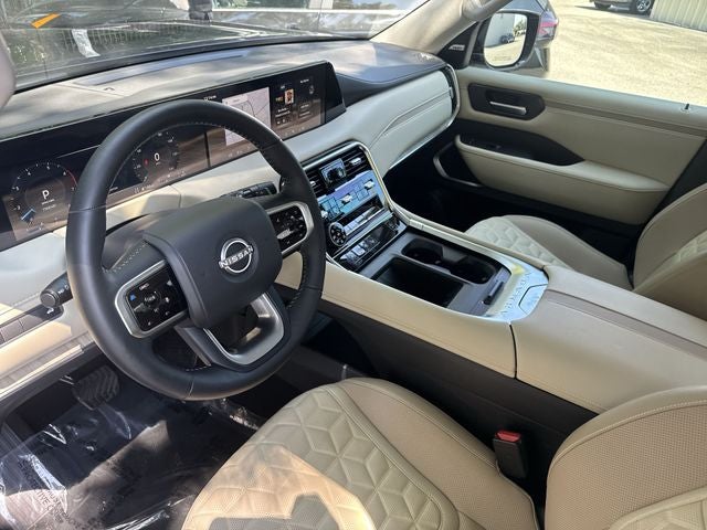 2025 Nissan Armada Platinum