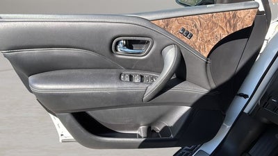 2023 INFINITI QX80 Premium Select