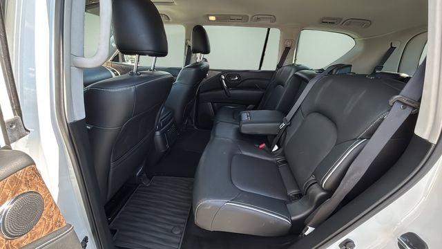 2023 INFINITI QX80 Premium Select