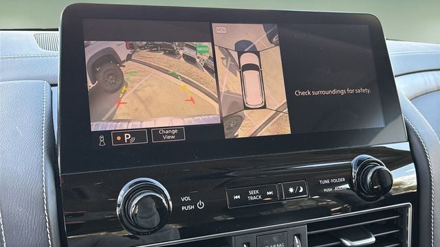 2023 INFINITI QX80 Premium Select