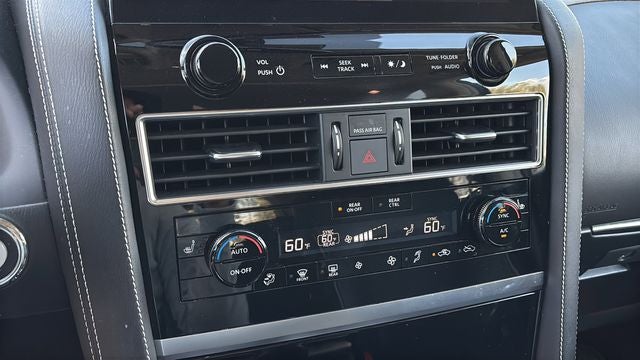 2023 INFINITI QX80 Premium Select