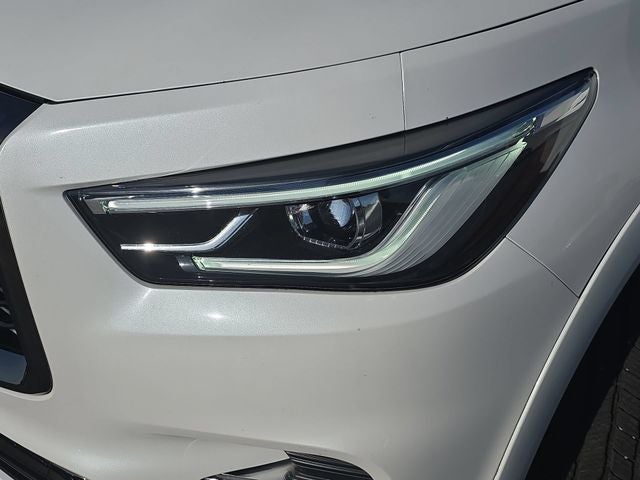 2021 INFINITI QX80 Premium Select
