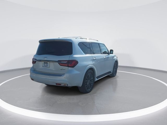 2021 INFINITI QX80 Premium Select