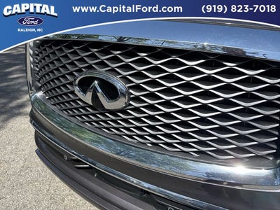 2024 INFINITI QX80 LUXE