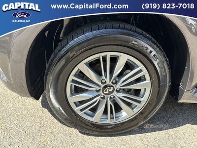 2024 INFINITI QX80 LUXE