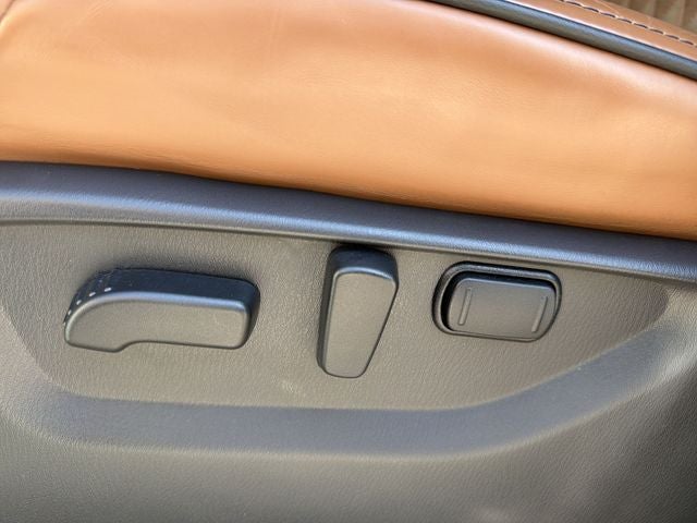 2023 INFINITI QX80 Sensory
