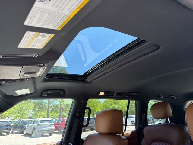 2023 INFINITI QX80 Sensory