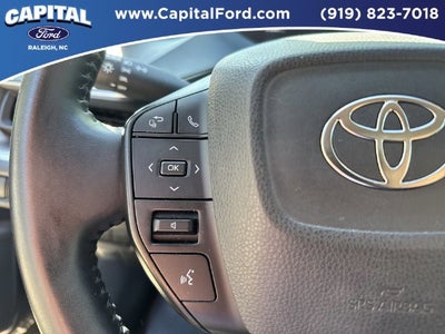 2025 Toyota Prius LE