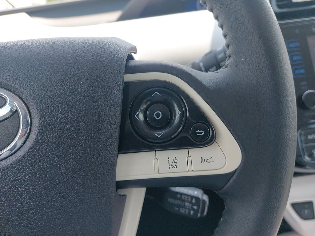 2016 Toyota Prius Three Touring