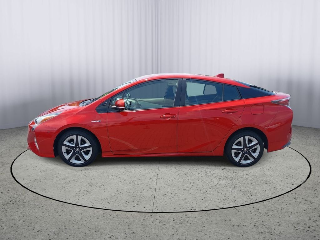 2016 Toyota Prius Three Touring