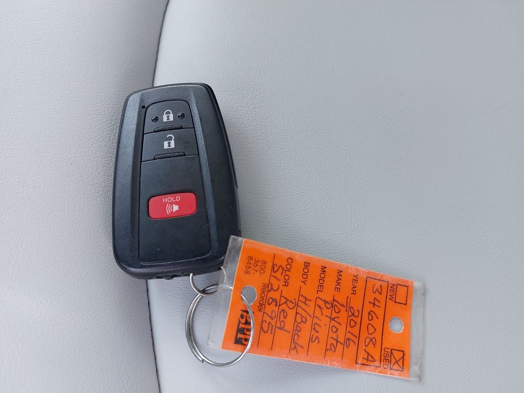2016 Toyota Prius Three Touring