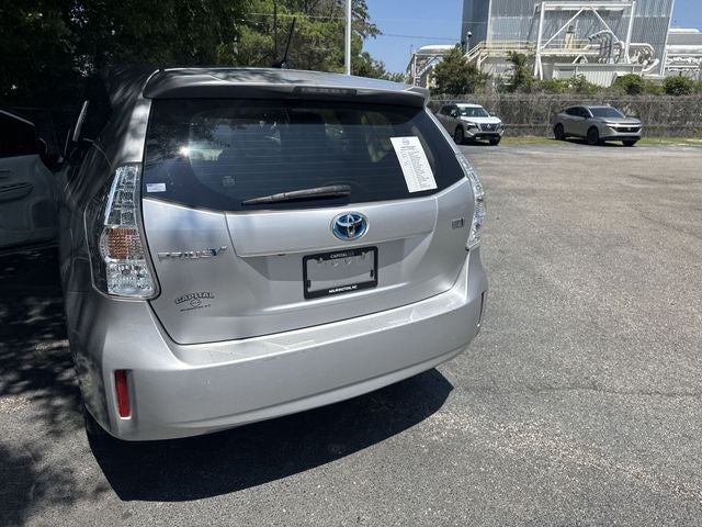 2014 Toyota Prius v Three