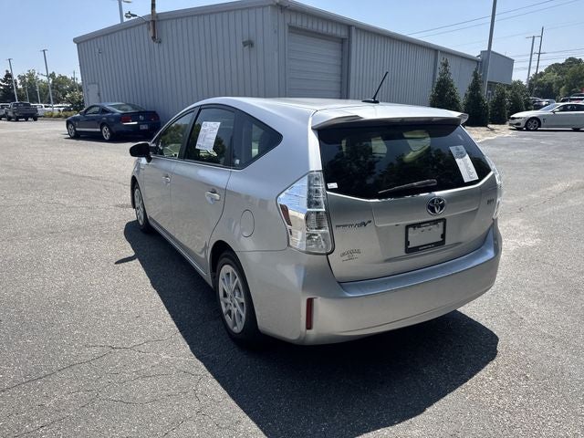 2014 Toyota Prius v Three