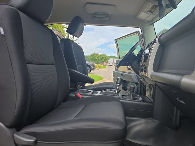 2014 Toyota FJ Cruiser Base
