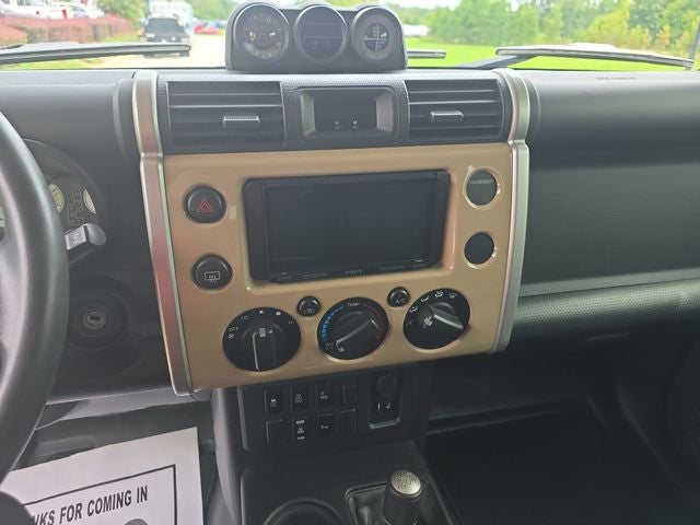 2014 Toyota FJ Cruiser Base