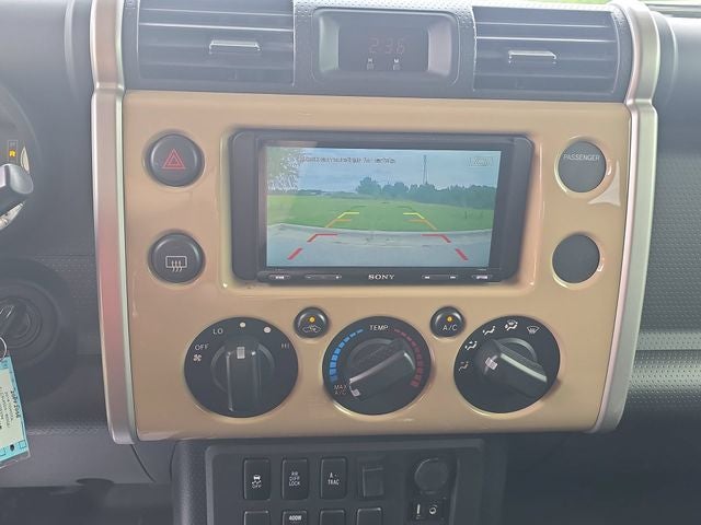 2014 Toyota FJ Cruiser Base