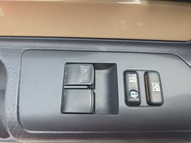2014 Toyota FJ Cruiser Base