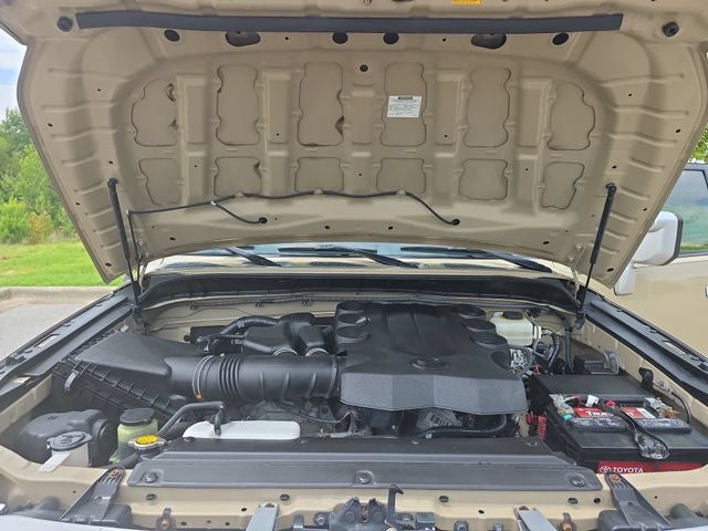 2014 Toyota FJ Cruiser Base