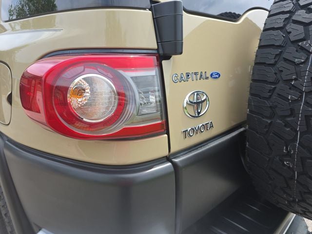2014 Toyota FJ Cruiser Base