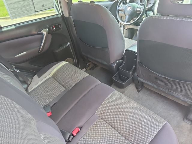 2005 Toyota RAV4 Base